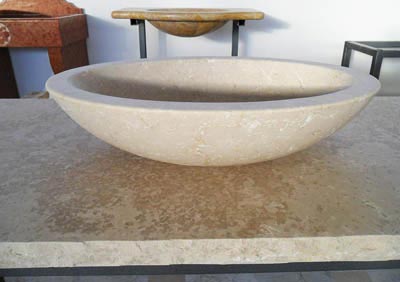 lavabo in pietra botticino