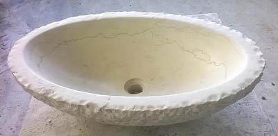 lavabo in pietra da appoggio