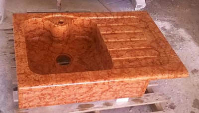 lavandino in marmo da semincasso in rosso asiago
