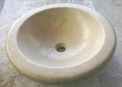 Lavabo in pietra da sopraincasso in botticino Lavorazione Marmi a Venezia: Marmi Piccolo