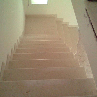 Scala in marmo interna